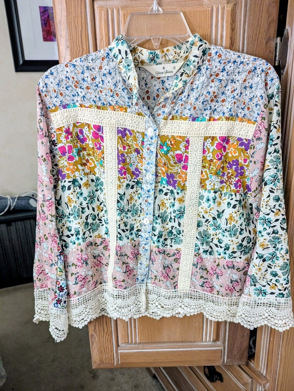 Young Threads Size Small